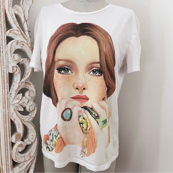 Zara Graphic Tee - Picture 3 of 4